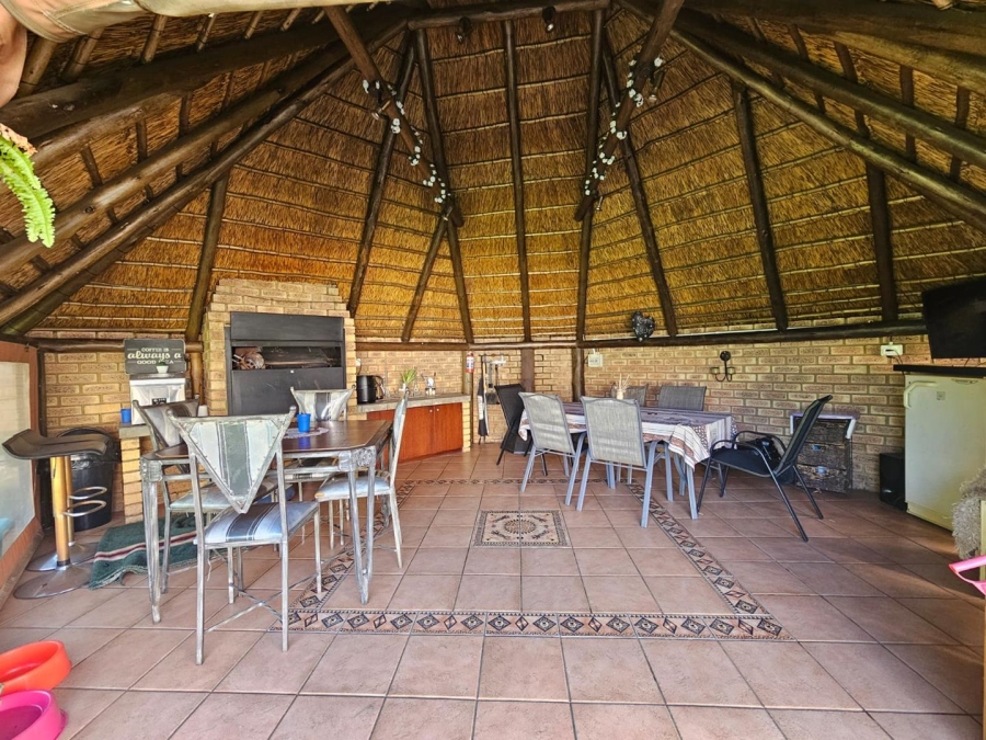 3 Bedroom Property for Sale in Verwoerdpark Gauteng