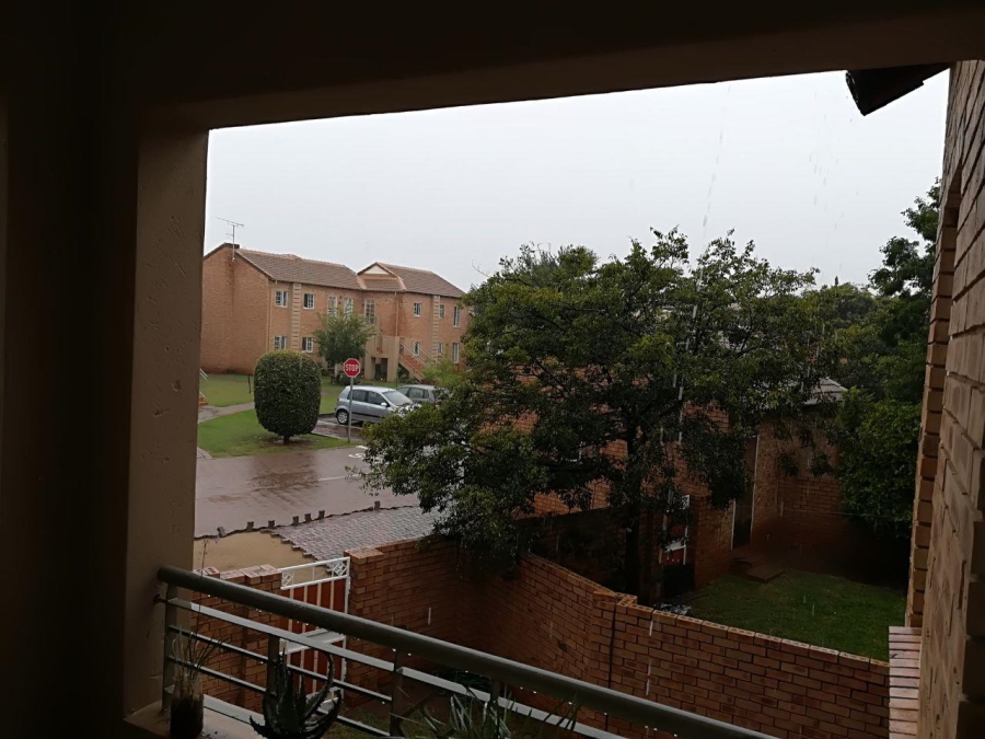 2 Bedroom Property for Sale in Equestria Gauteng