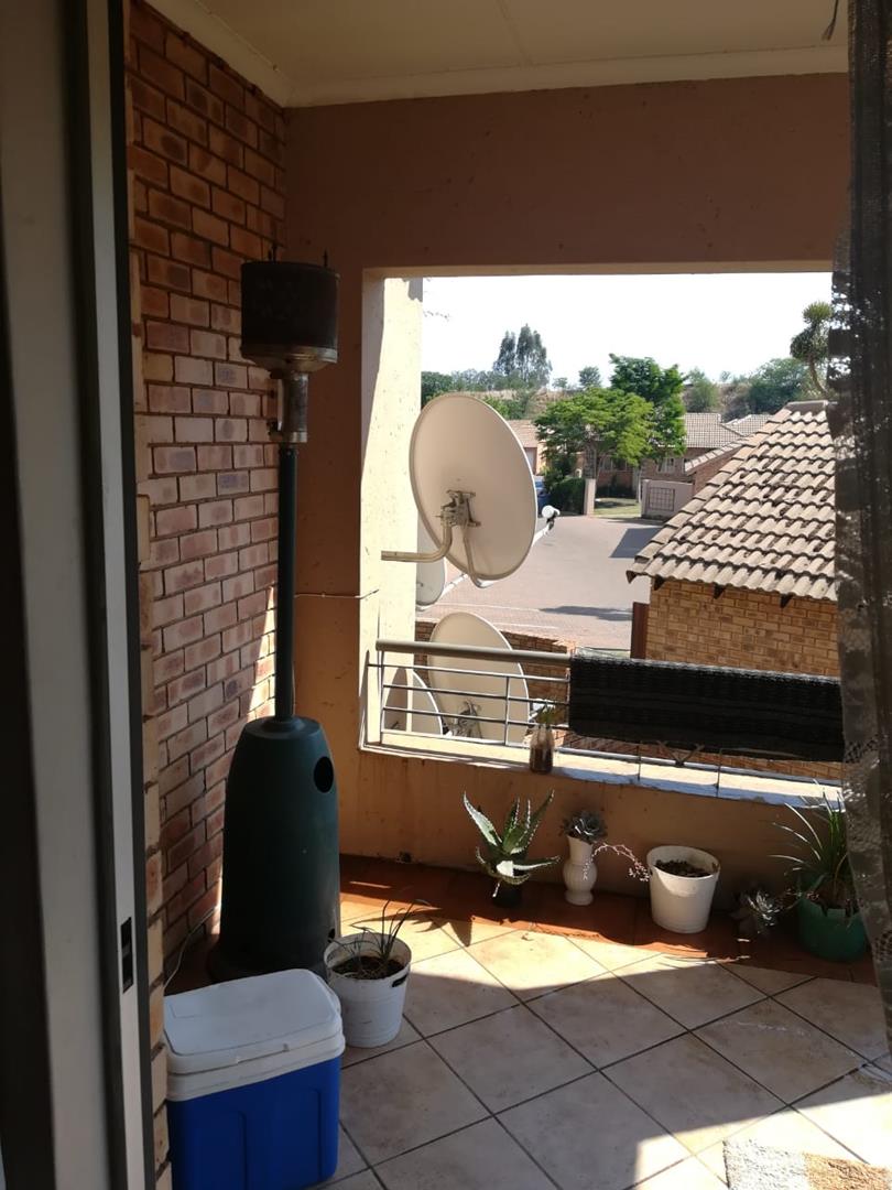 2 Bedroom Property for Sale in Equestria Gauteng