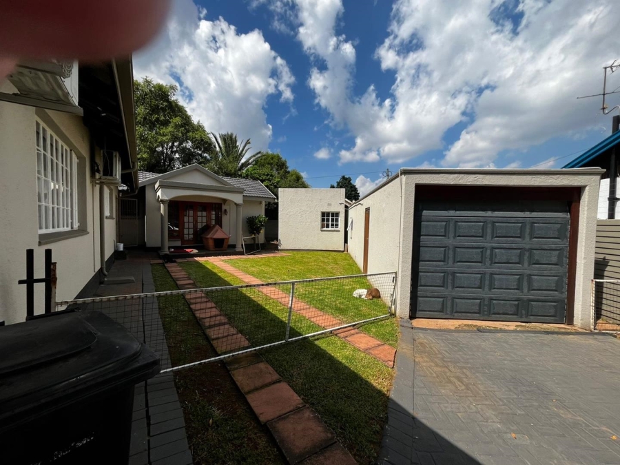 4 Bedroom Property for Sale in Farrarmere Gauteng