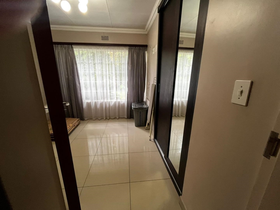 4 Bedroom Property for Sale in Farrarmere Gauteng