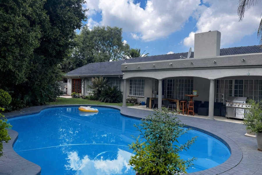 4 Bedroom Property for Sale in Farrarmere Gauteng