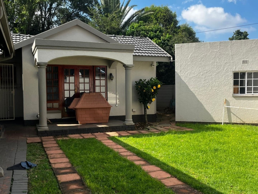 4 Bedroom Property for Sale in Farrarmere Gauteng
