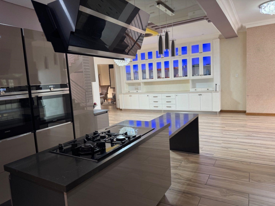 To Let 6 Bedroom Property for Rent in Amandasig Gauteng