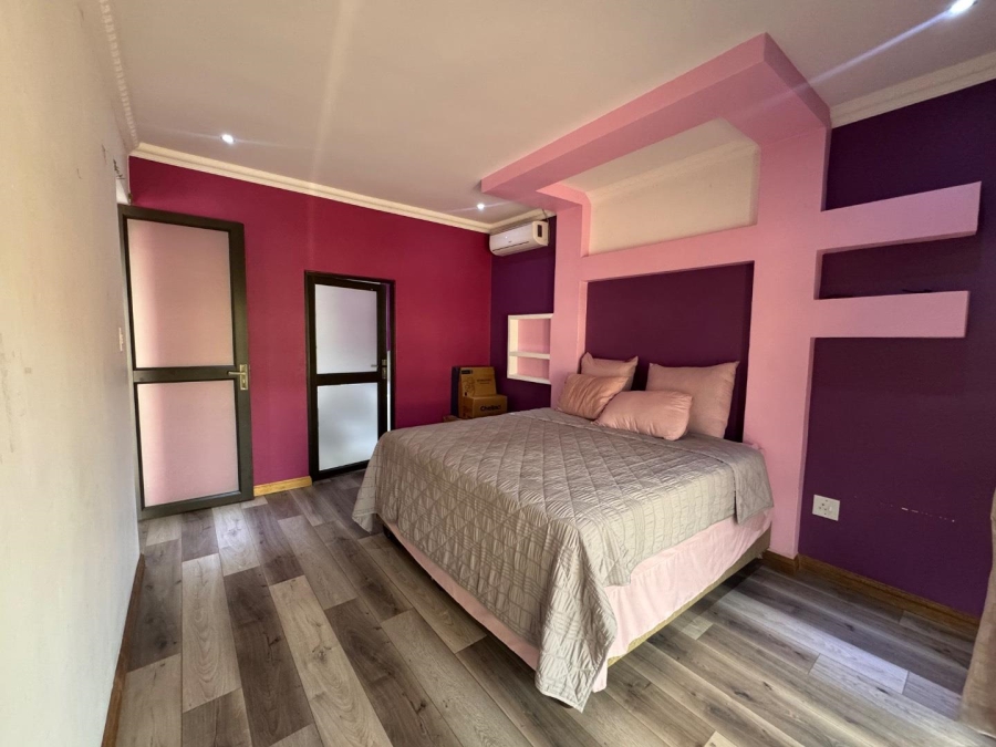 To Let 6 Bedroom Property for Rent in Amandasig Gauteng