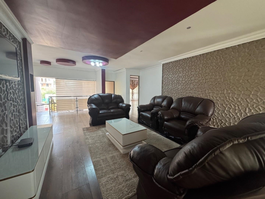 To Let 6 Bedroom Property for Rent in Amandasig Gauteng