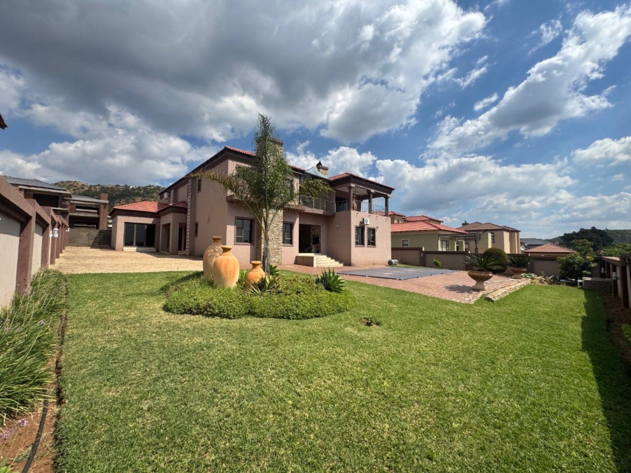 To Let 6 Bedroom Property for Rent in Amandasig Gauteng