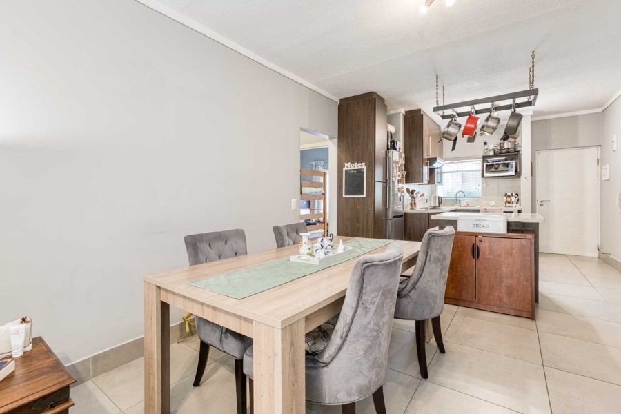 2 Bedroom Property for Sale in Douglasdale Gauteng