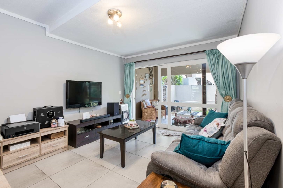 2 Bedroom Property for Sale in Douglasdale Gauteng