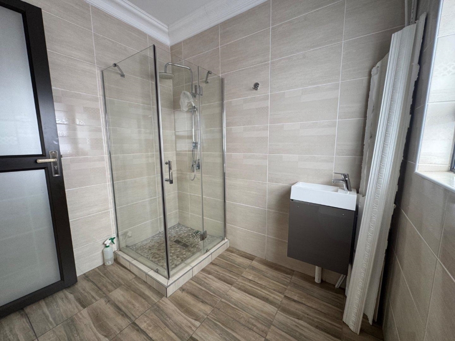 6 Bedroom Property for Sale in Amandasig Gauteng