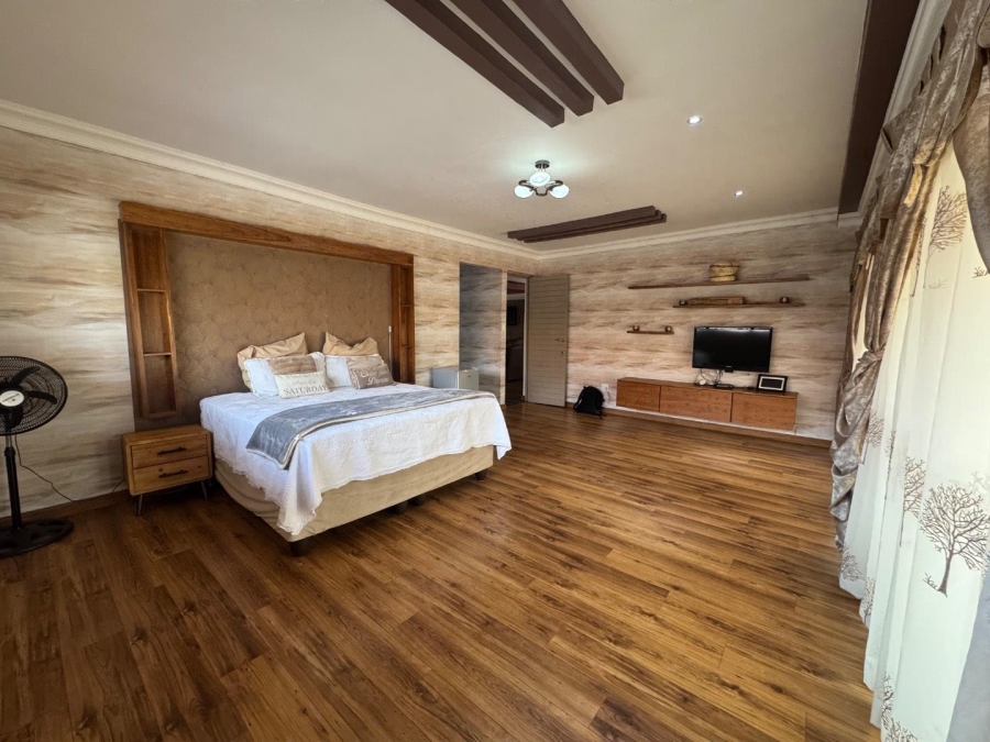 6 Bedroom Property for Sale in Amandasig Gauteng