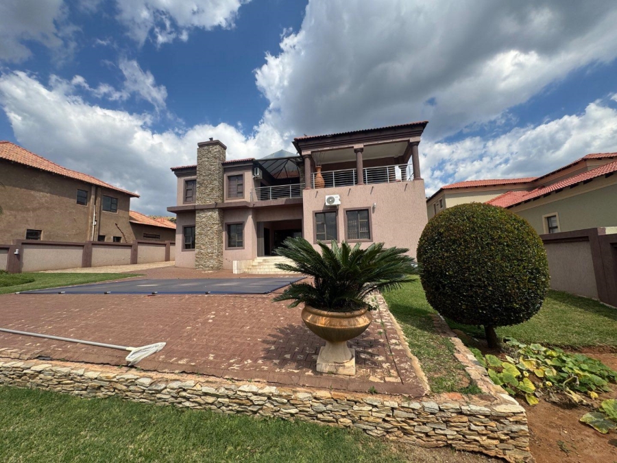 6 Bedroom Property for Sale in Amandasig Gauteng