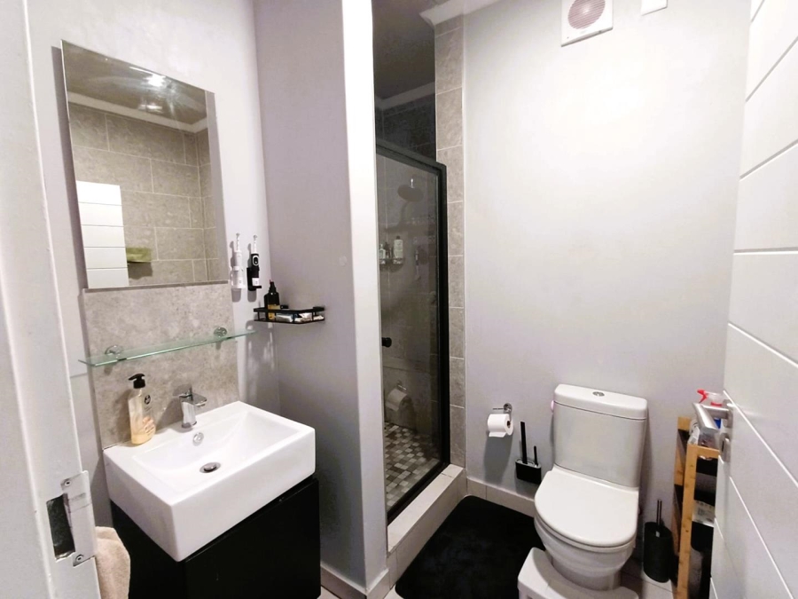 2 Bedroom Property for Sale in Ferndale Gauteng