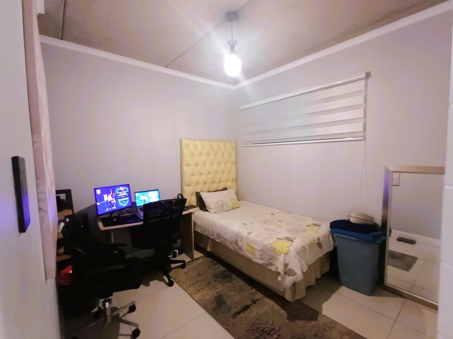 2 Bedroom Property for Sale in Ferndale Gauteng