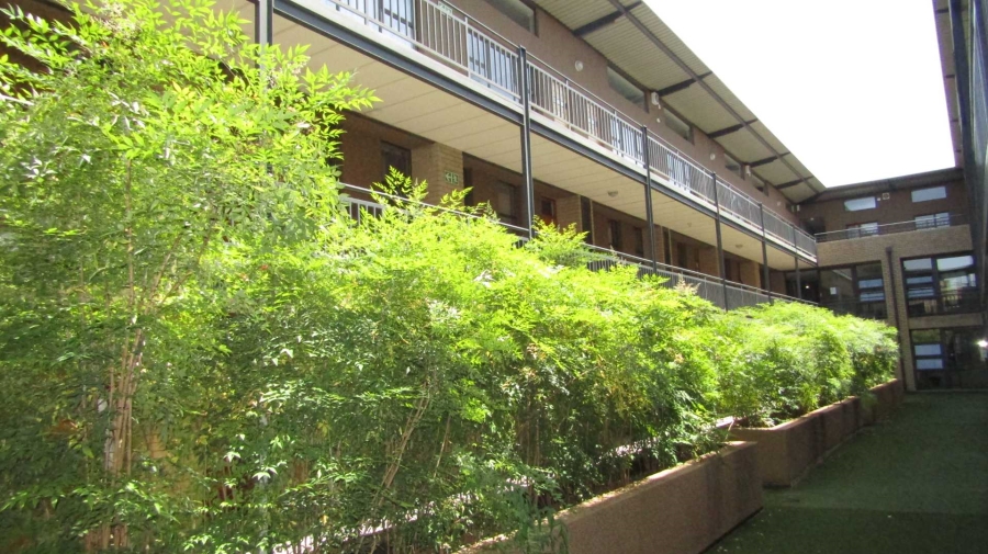 To Let 1 Bedroom Property for Rent in Ferndale Gauteng