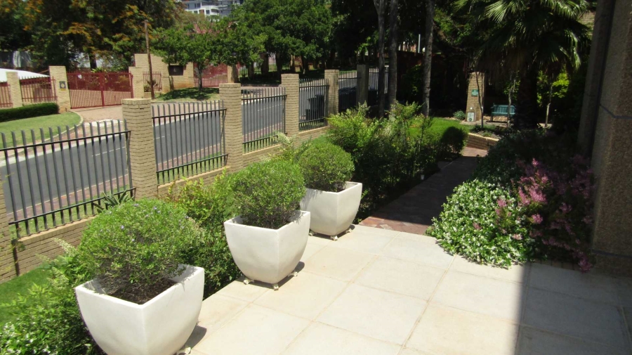 To Let 1 Bedroom Property for Rent in Ferndale Gauteng