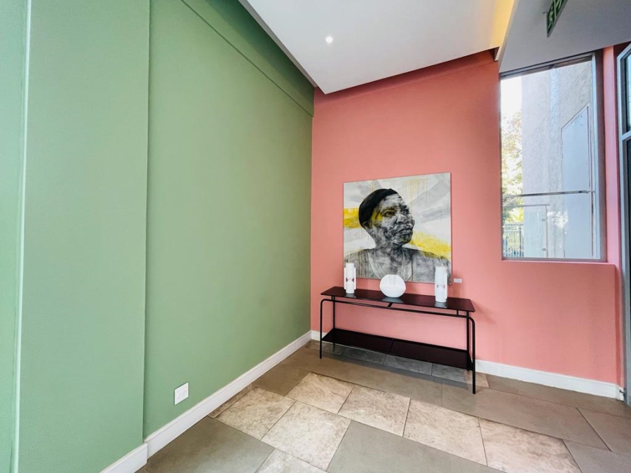 To Let 2 Bedroom Property for Rent in Sandown Gauteng