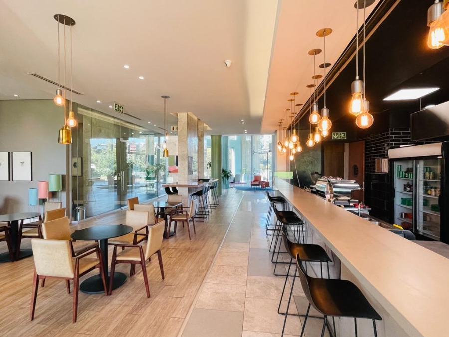 To Let 2 Bedroom Property for Rent in Sandown Gauteng