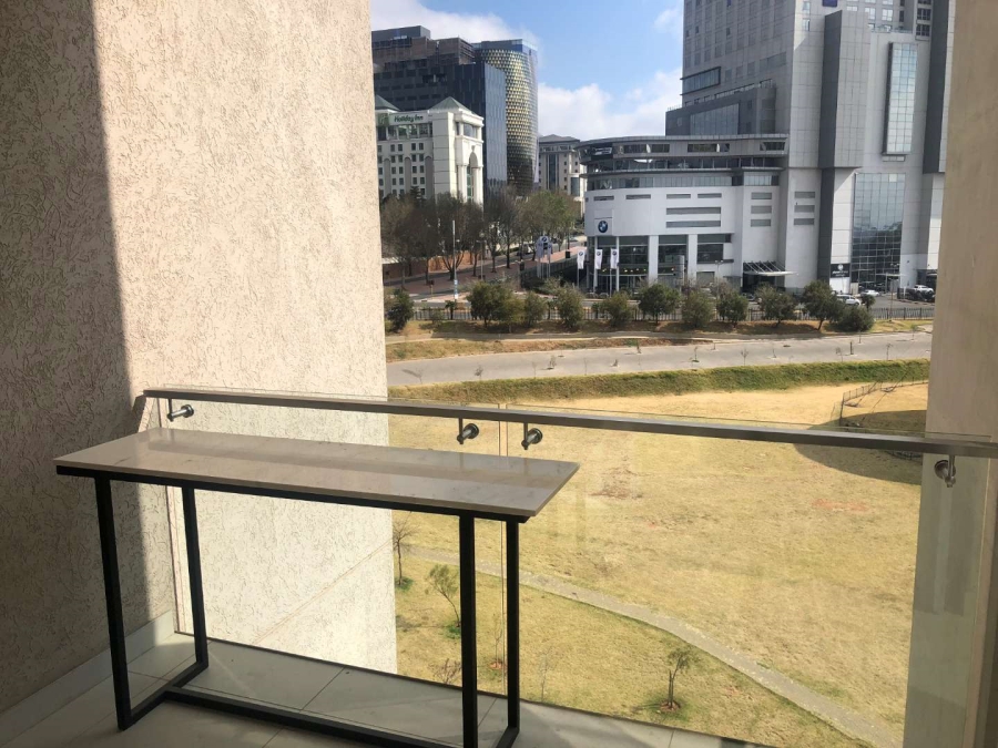 To Let 2 Bedroom Property for Rent in Sandown Gauteng