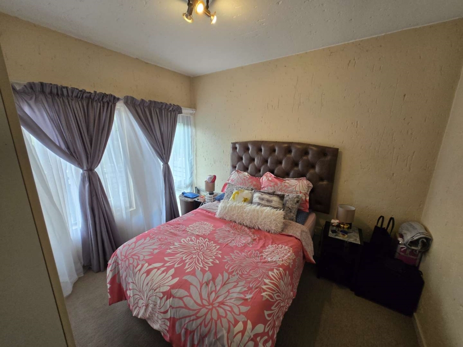 1 Bedroom Property for Sale in Ferndale Gauteng