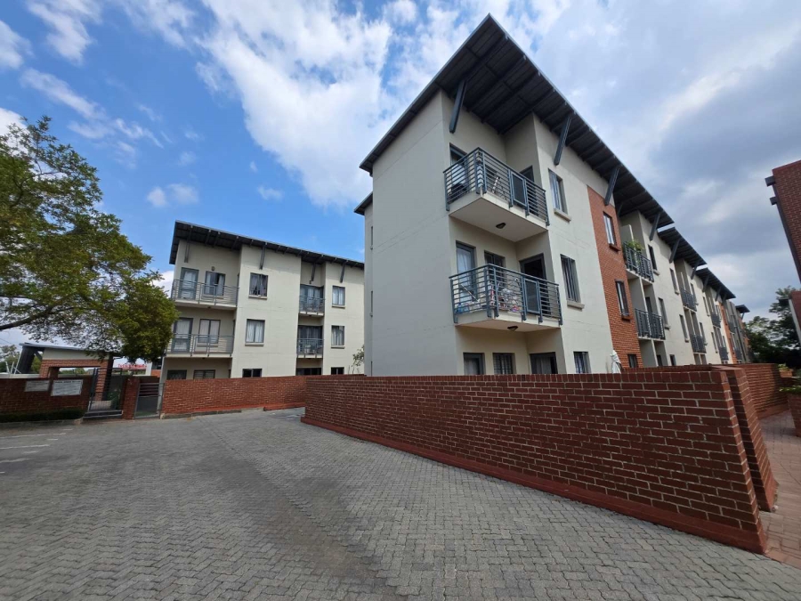 1 Bedroom Property for Sale in Ferndale Gauteng