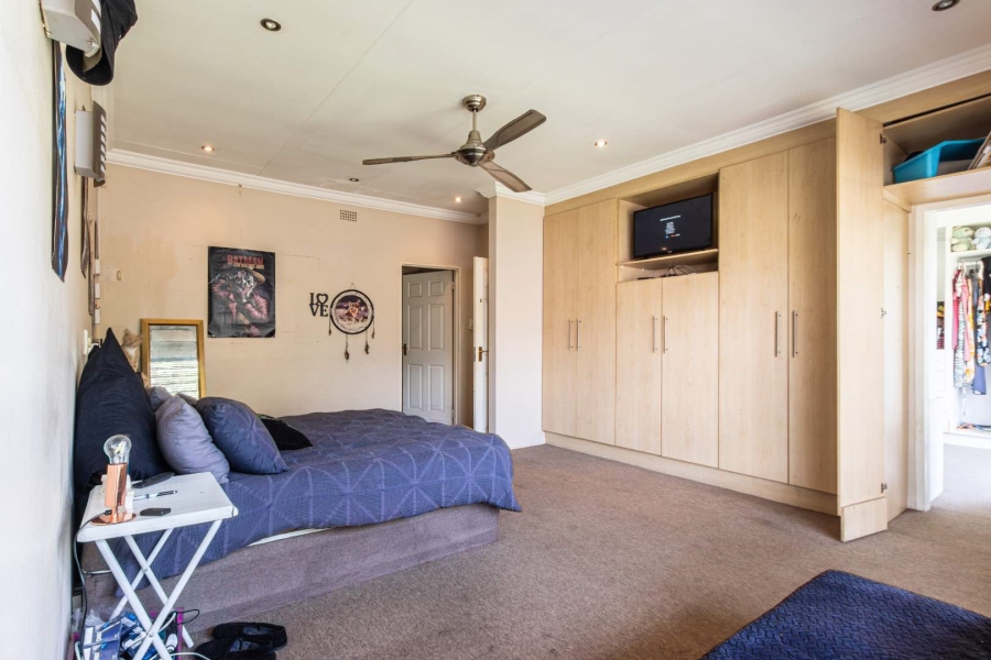 6 Bedroom Property for Sale in Rietvallei A H Gauteng