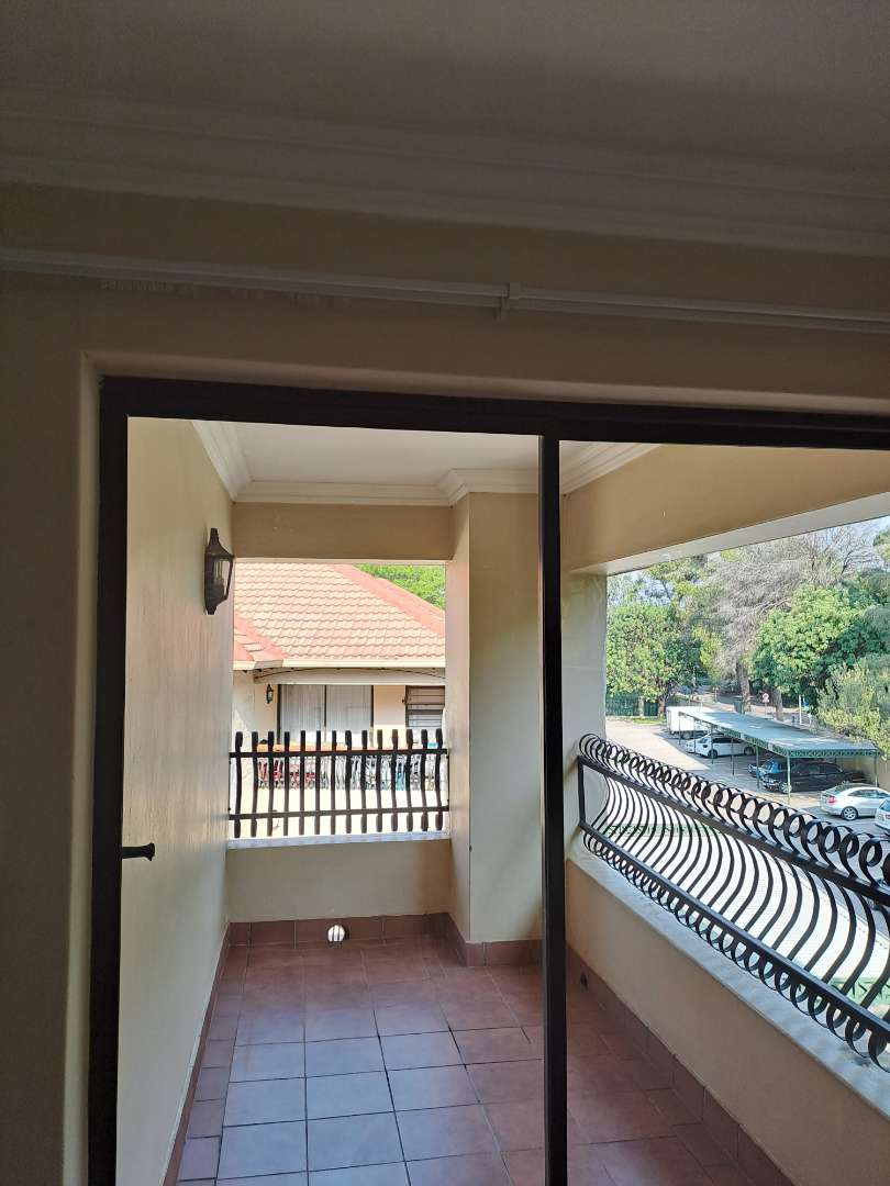 To Let 1 Bedroom Property for Rent in Nieuw Muckleneuk Gauteng