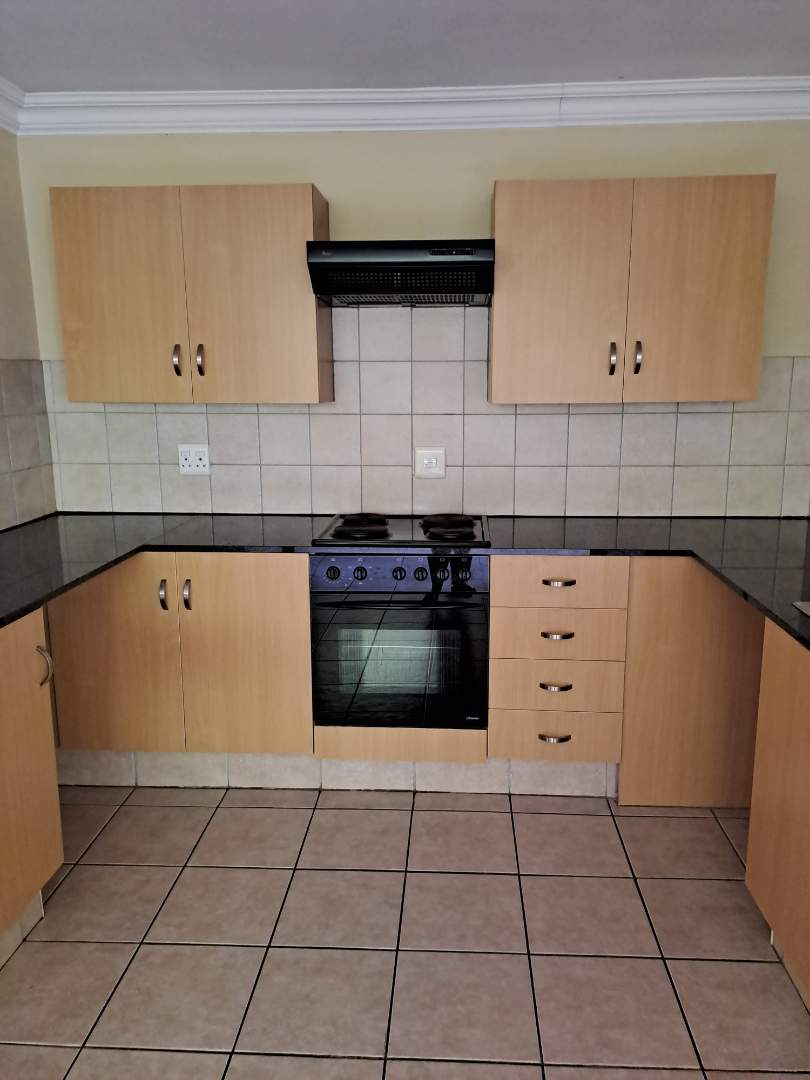 To Let 1 Bedroom Property for Rent in Nieuw Muckleneuk Gauteng