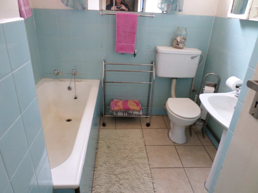 2 Bedroom Property for Sale in Benoni Central Gauteng