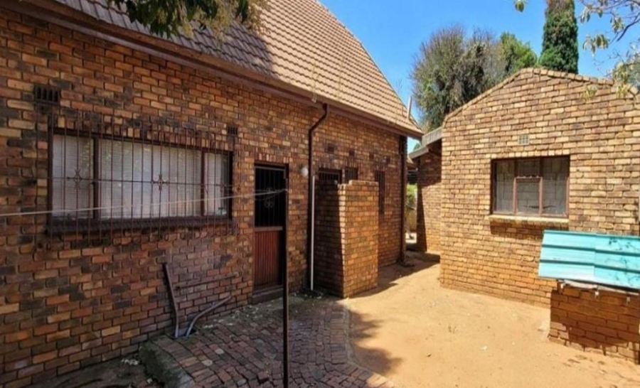 2 Bedroom Property for Sale in Birch Acres Gauteng