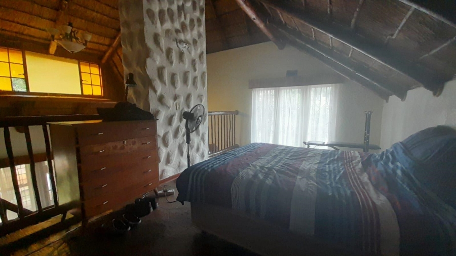 4 Bedroom Property for Sale in Glen Marais Gauteng