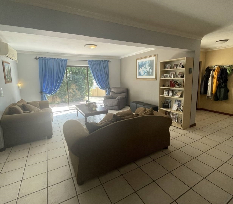 4 Bedroom Property for Sale in Woodlands Gauteng