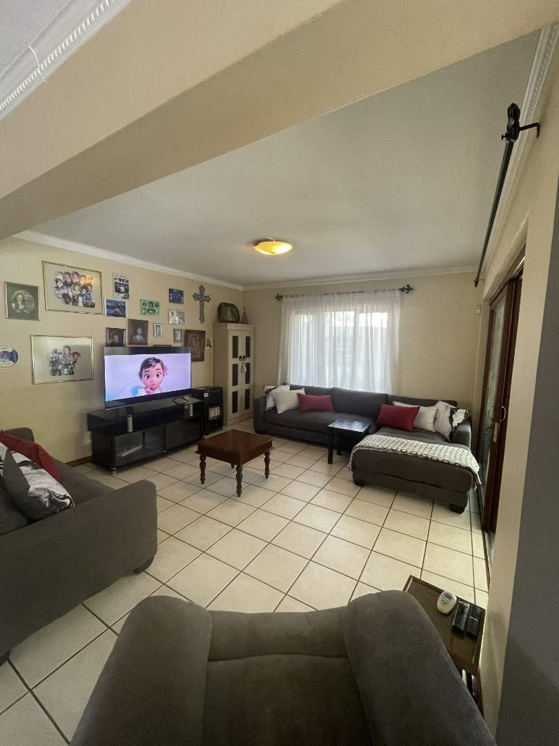 4 Bedroom Property for Sale in Woodlands Gauteng