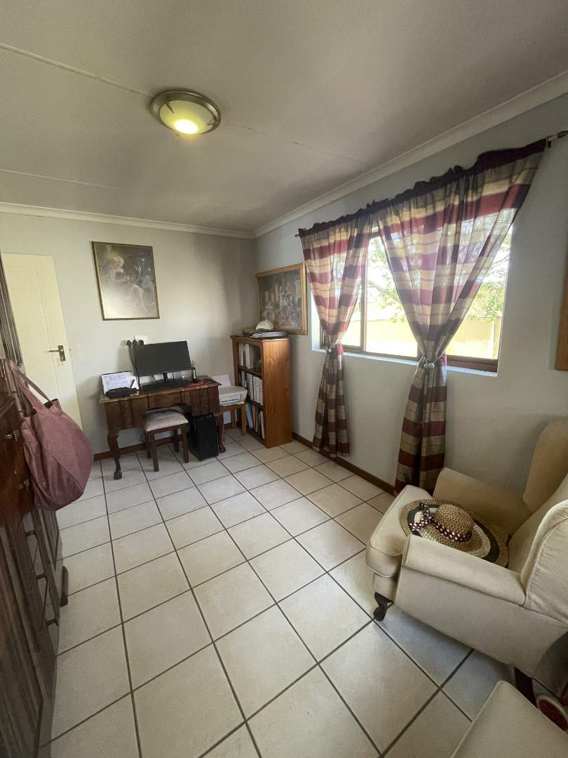 4 Bedroom Property for Sale in Woodlands Gauteng