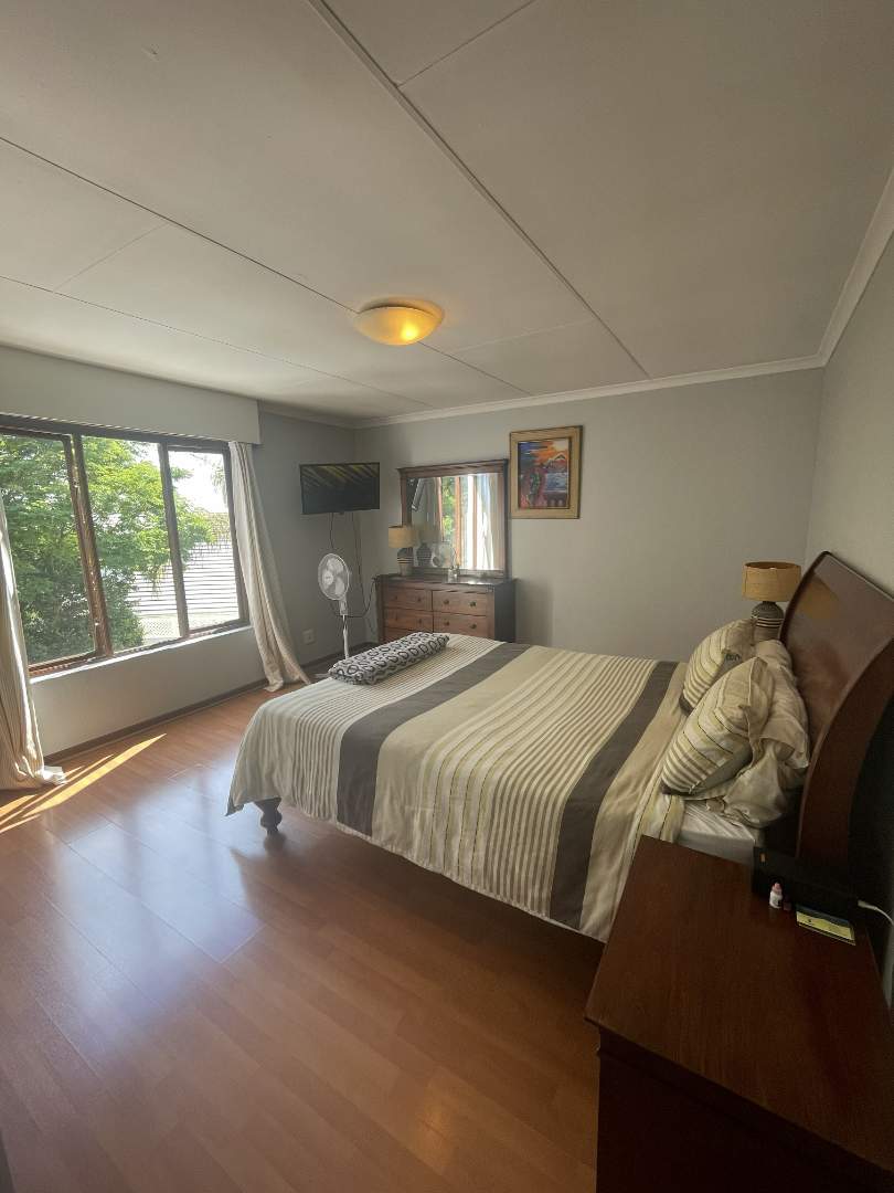 4 Bedroom Property for Sale in Woodlands Gauteng