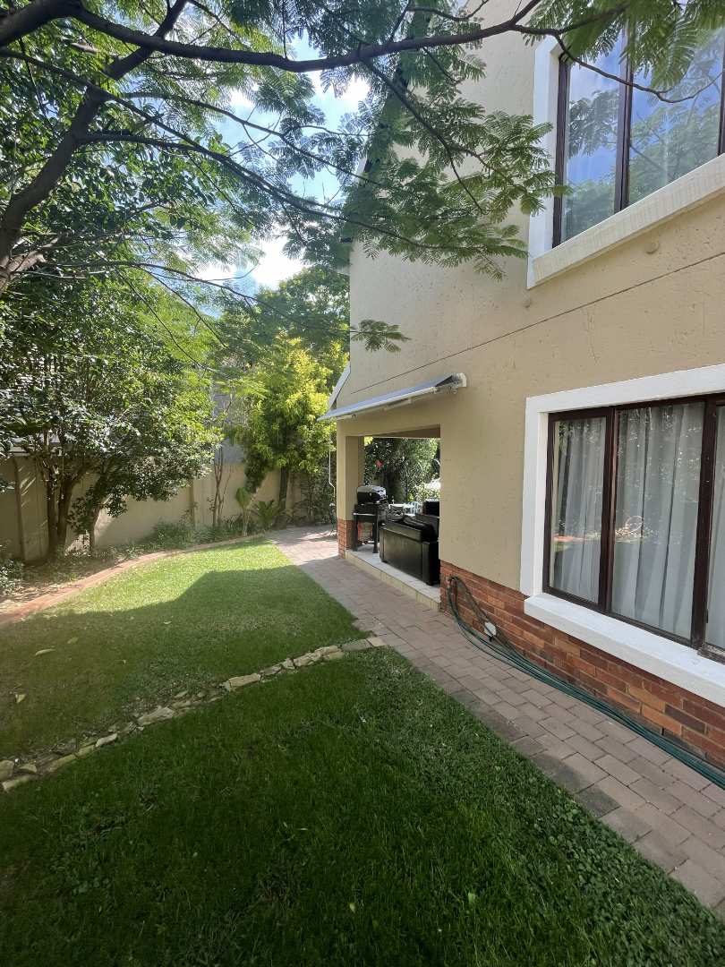 4 Bedroom Property for Sale in Woodlands Gauteng