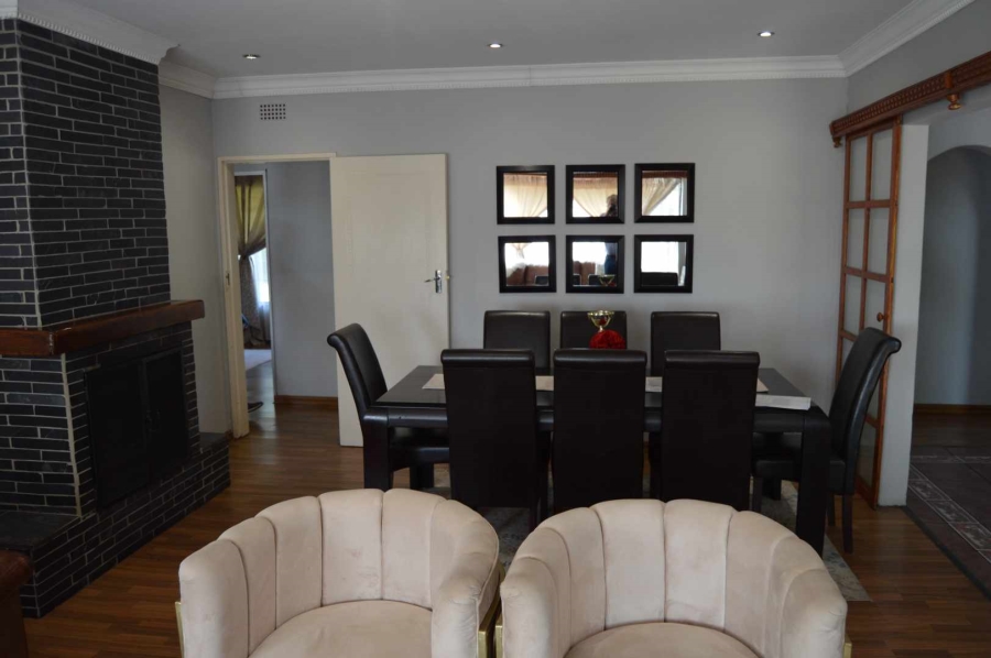 4 Bedroom Property for Sale in Brackenhurst Gauteng