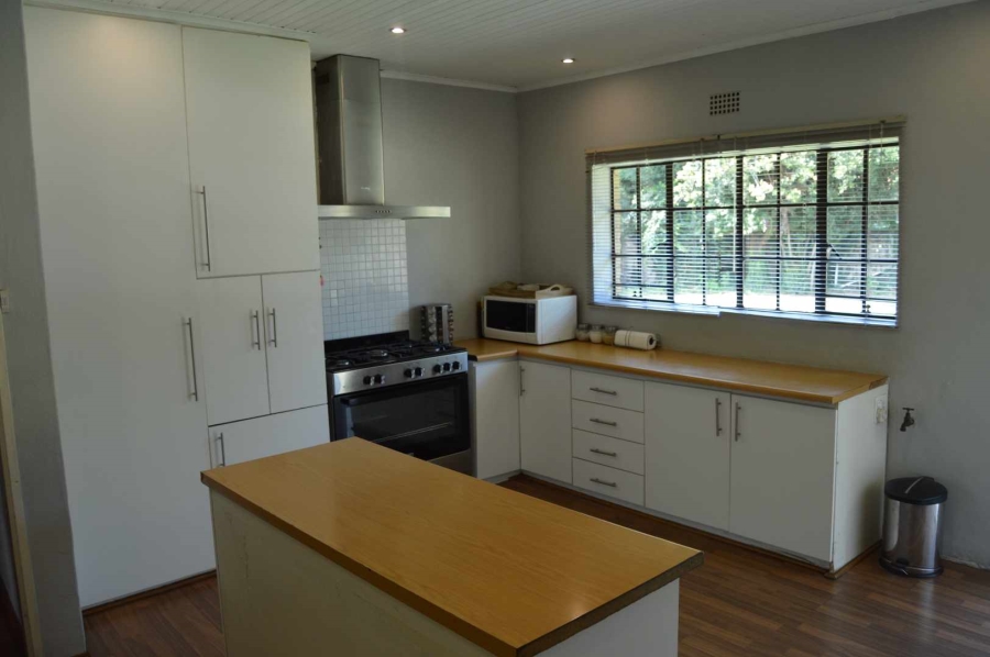 4 Bedroom Property for Sale in Brackenhurst Gauteng