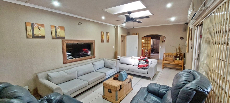 4 Bedroom Property for Sale in Brackendowns Gauteng