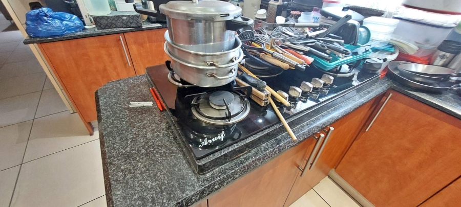 4 Bedroom Property for Sale in Brackendowns Gauteng