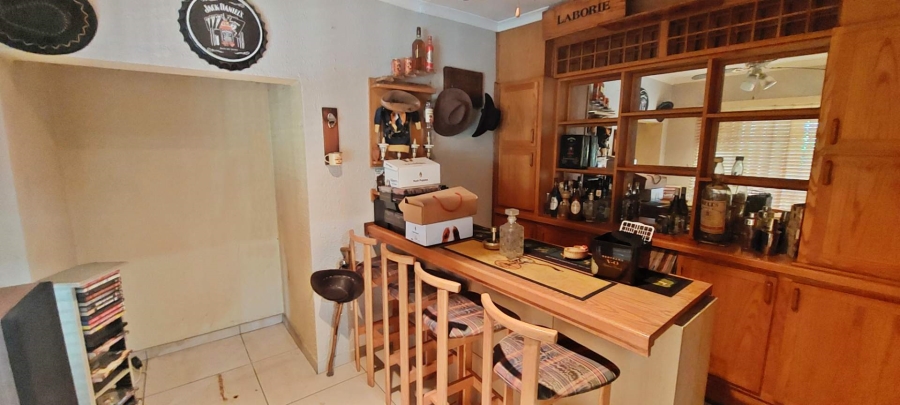 4 Bedroom Property for Sale in Brackendowns Gauteng