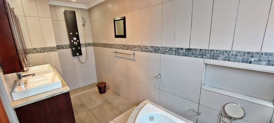 4 Bedroom Property for Sale in Brackendowns Gauteng