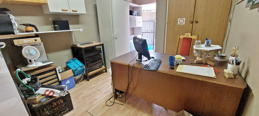 4 Bedroom Property for Sale in Brackendowns Gauteng