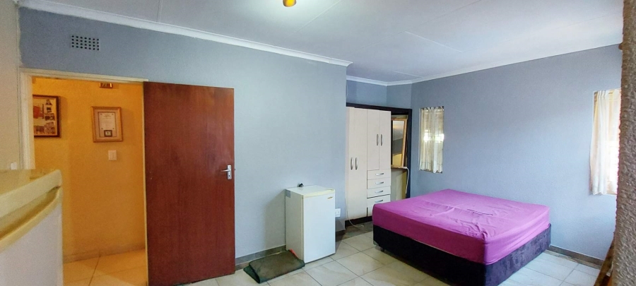 4 Bedroom Property for Sale in Brackendowns Gauteng