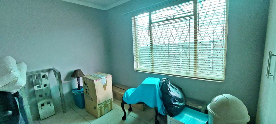 4 Bedroom Property for Sale in Brackendowns Gauteng