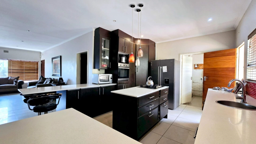 4 Bedroom Property for Sale in Meyerspark Gauteng