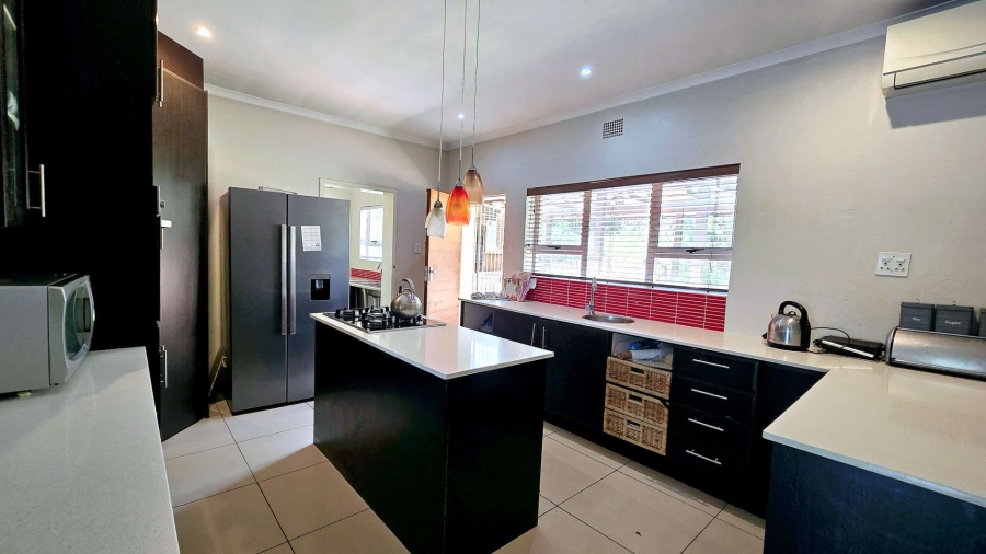 4 Bedroom Property for Sale in Meyerspark Gauteng