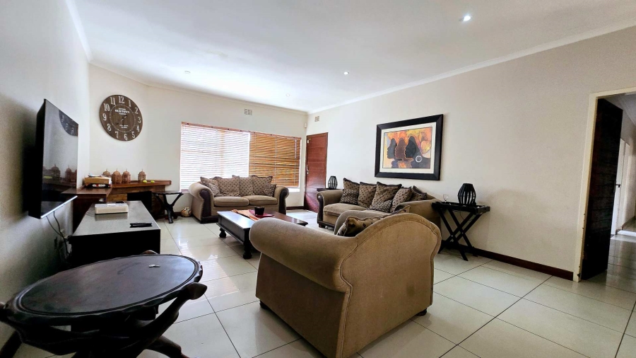 4 Bedroom Property for Sale in Meyerspark Gauteng