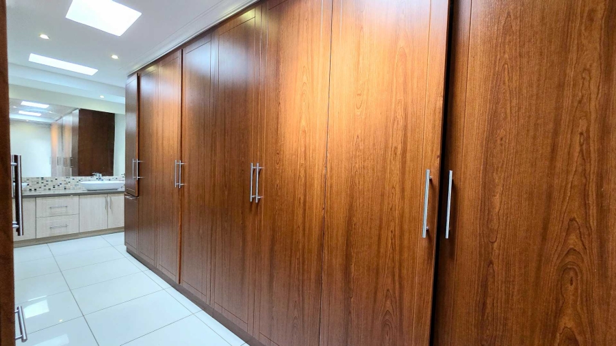 4 Bedroom Property for Sale in Meyerspark Gauteng