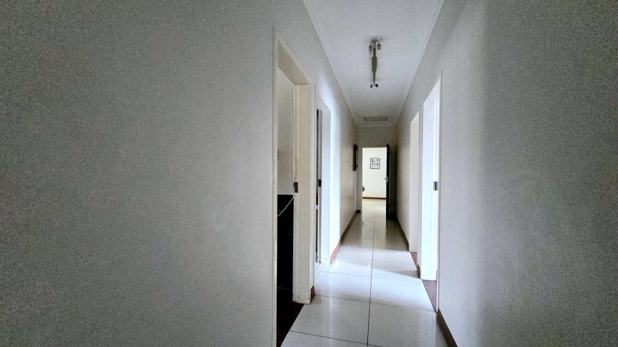 4 Bedroom Property for Sale in Meyerspark Gauteng